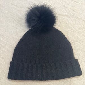 NakedCashmere - Pompom Beanie Hat - 100% Cashmere / Real Fox Fur - Black